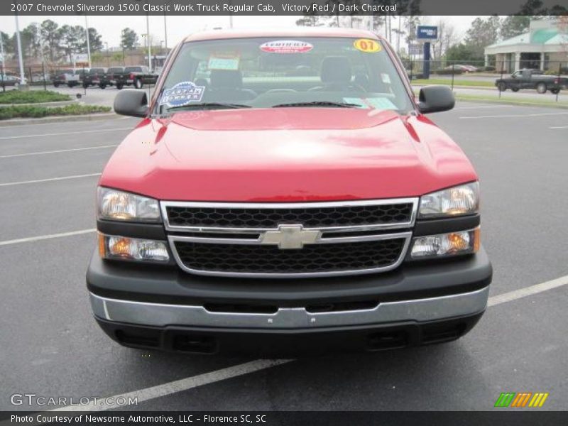 Victory Red / Dark Charcoal 2007 Chevrolet Silverado 1500 Classic Work Truck Regular Cab