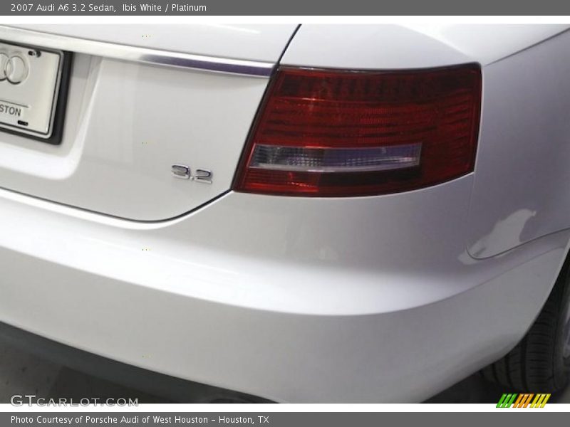 Ibis White / Platinum 2007 Audi A6 3.2 Sedan