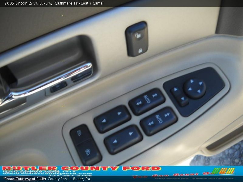 Cashmere Tri-Coat / Camel 2005 Lincoln LS V6 Luxury