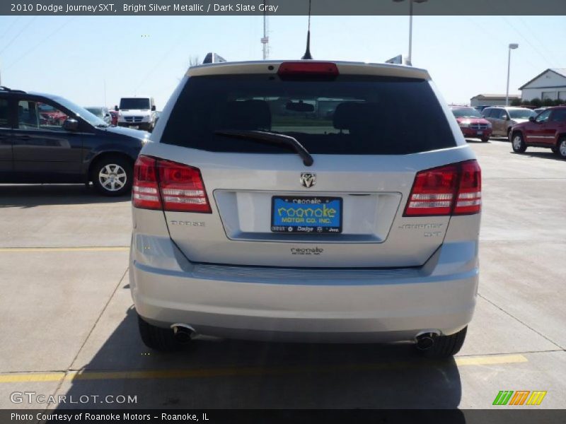 Bright Silver Metallic / Dark Slate Gray 2010 Dodge Journey SXT