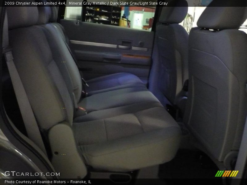 Mineral Gray Metallic / Dark Slate Gray/Light Slate Gray 2009 Chrysler Aspen Limited 4x4