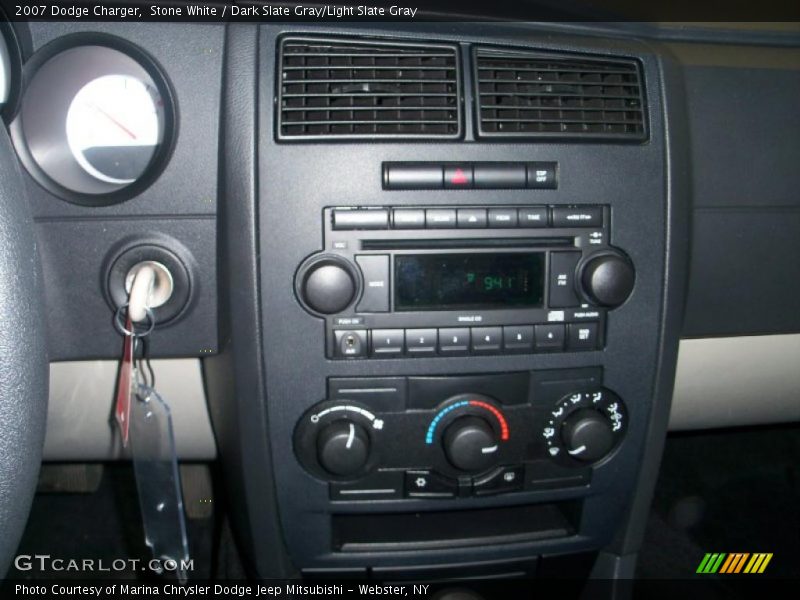Stone White / Dark Slate Gray/Light Slate Gray 2007 Dodge Charger