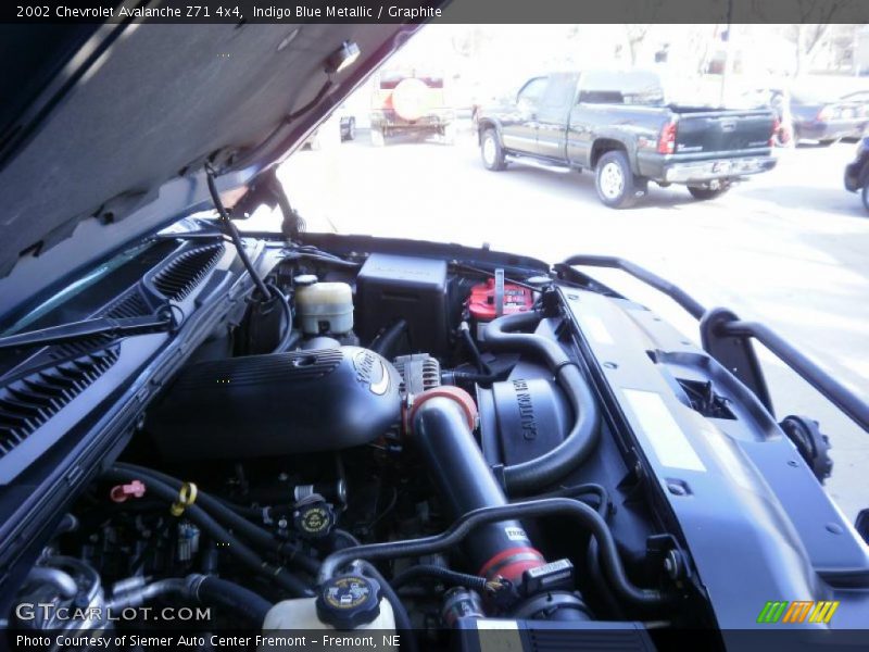 Indigo Blue Metallic / Graphite 2002 Chevrolet Avalanche Z71 4x4