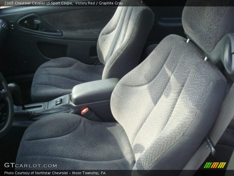 Victory Red / Graphite Gray 2005 Chevrolet Cavalier LS Sport Coupe
