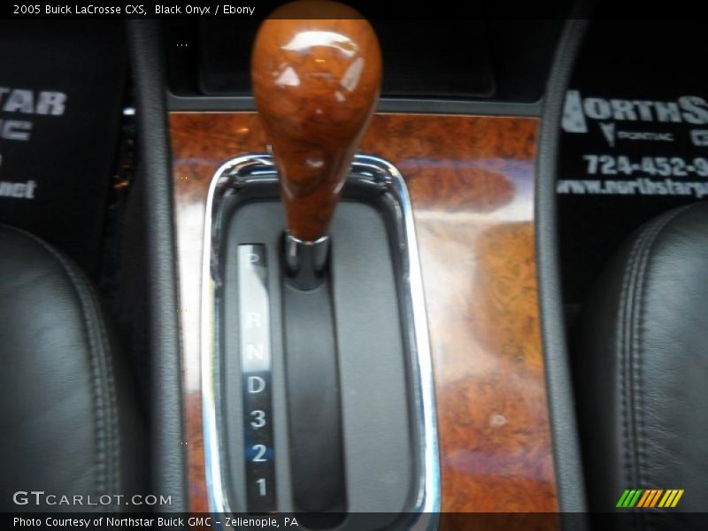 Black Onyx / Ebony 2005 Buick LaCrosse CXS