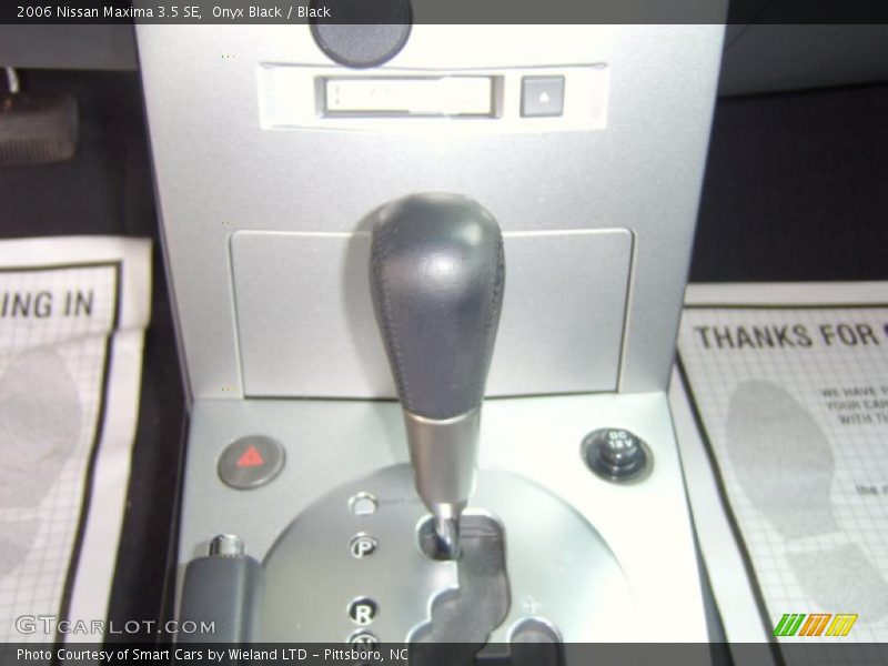 Onyx Black / Black 2006 Nissan Maxima 3.5 SE