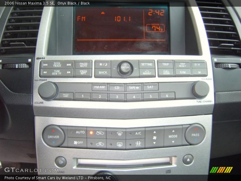 Onyx Black / Black 2006 Nissan Maxima 3.5 SE