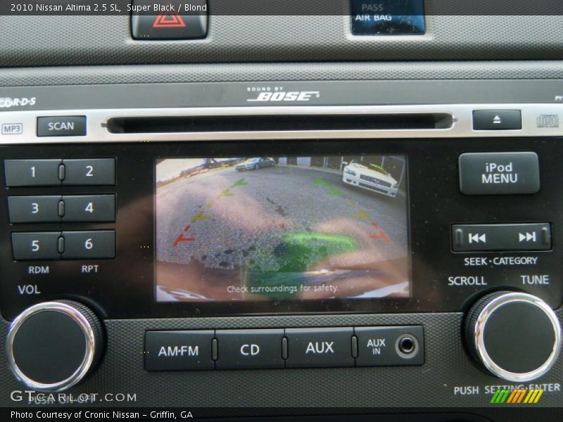 Super Black / Blond 2010 Nissan Altima 2.5 SL