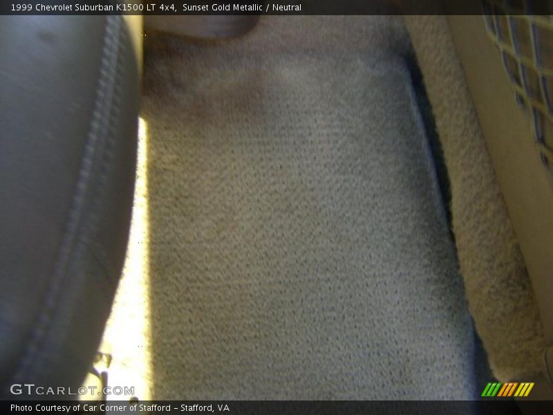 Sunset Gold Metallic / Neutral 1999 Chevrolet Suburban K1500 LT 4x4