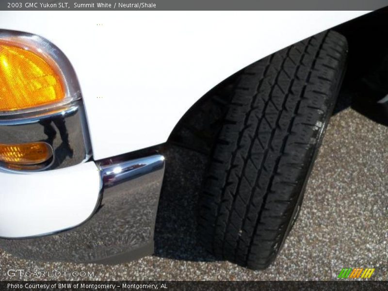 Summit White / Neutral/Shale 2003 GMC Yukon SLT