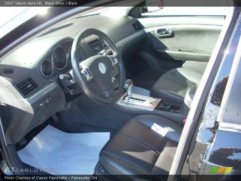 Black Onyx / Black 2007 Saturn Aura XR