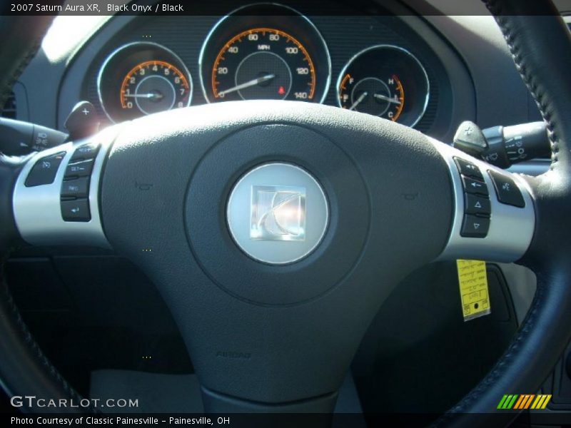 Black Onyx / Black 2007 Saturn Aura XR