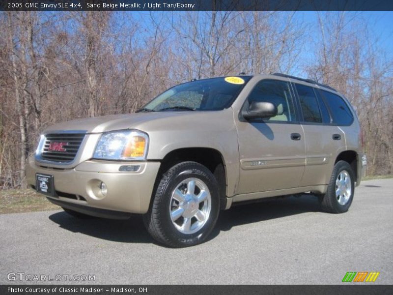 Sand Beige Metallic / Light Tan/Ebony 2005 GMC Envoy SLE 4x4