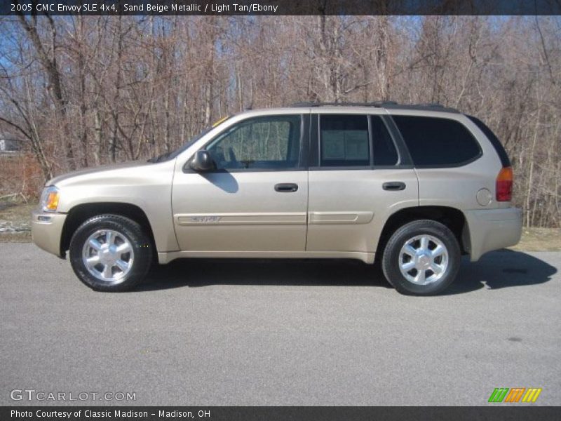 Sand Beige Metallic / Light Tan/Ebony 2005 GMC Envoy SLE 4x4