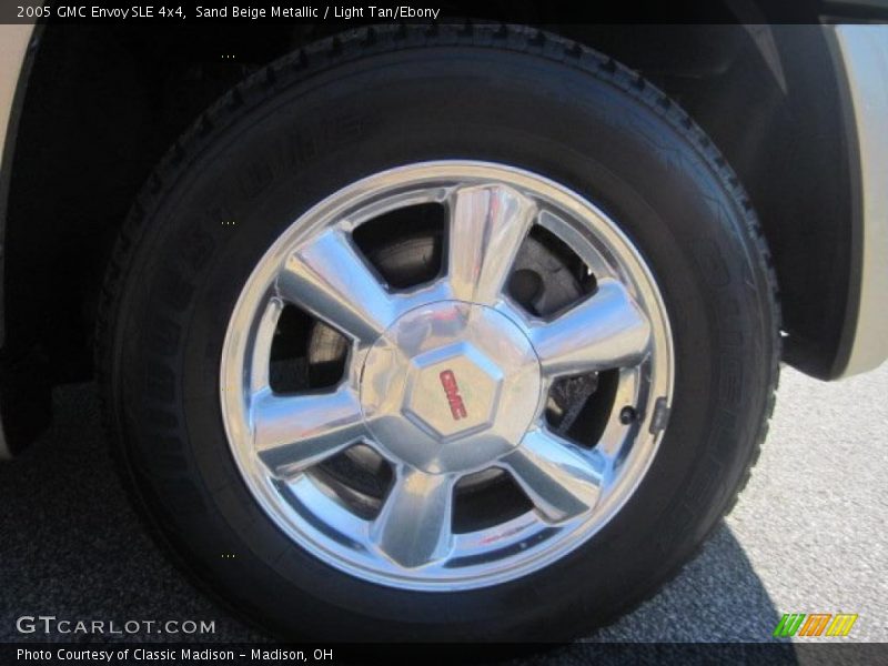 Sand Beige Metallic / Light Tan/Ebony 2005 GMC Envoy SLE 4x4