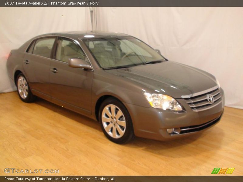 Phantom Gray Pearl / Ivory 2007 Toyota Avalon XLS