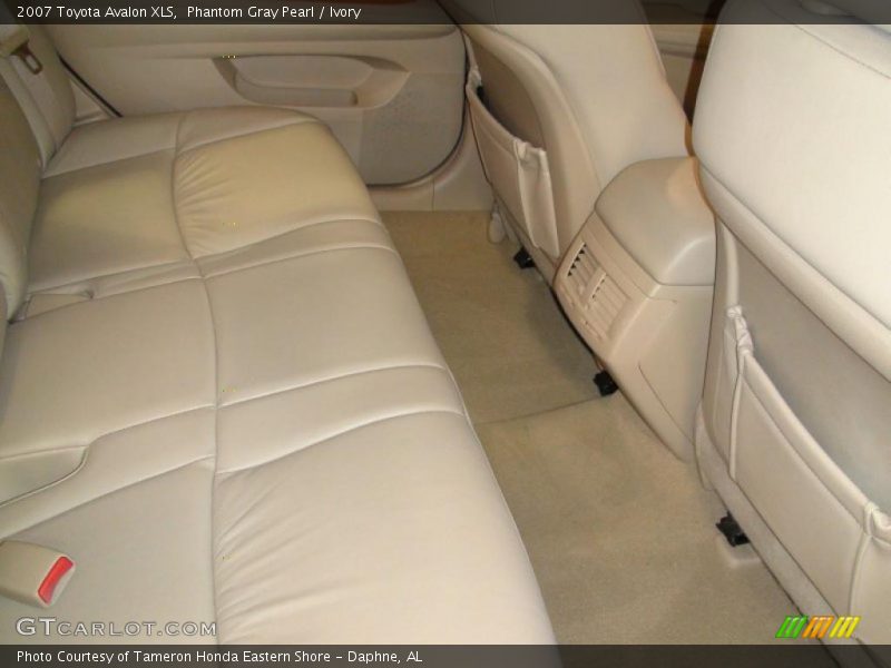 Phantom Gray Pearl / Ivory 2007 Toyota Avalon XLS