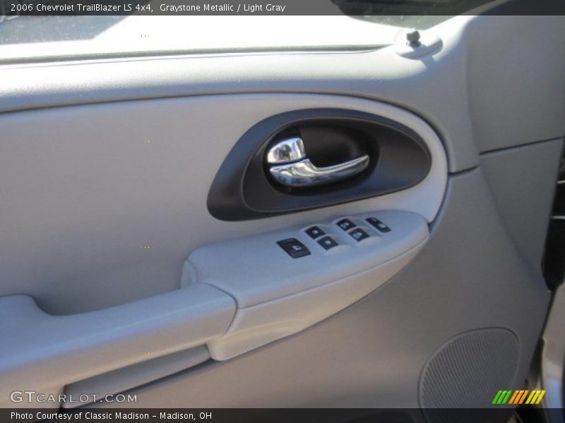 Graystone Metallic / Light Gray 2006 Chevrolet TrailBlazer LS 4x4
