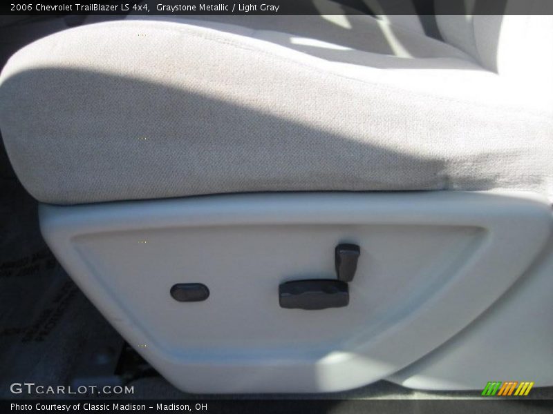 Graystone Metallic / Light Gray 2006 Chevrolet TrailBlazer LS 4x4