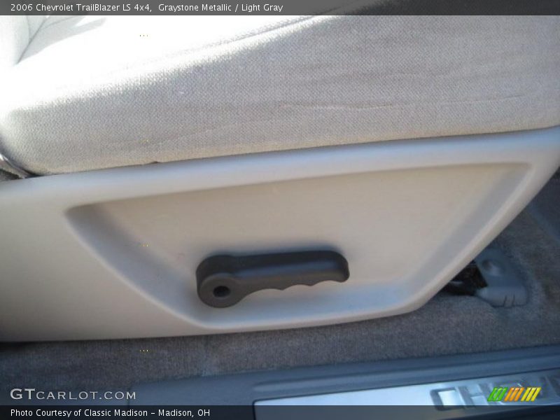 Graystone Metallic / Light Gray 2006 Chevrolet TrailBlazer LS 4x4