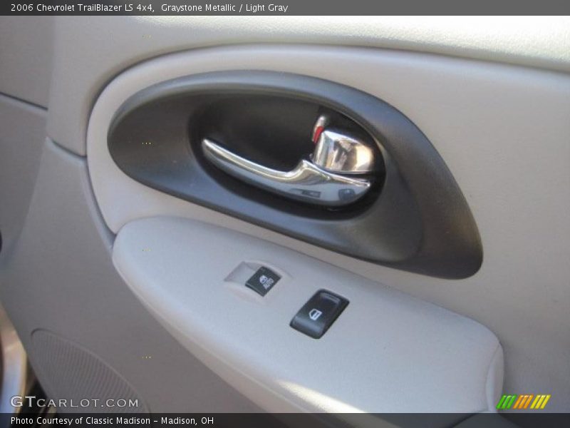 Graystone Metallic / Light Gray 2006 Chevrolet TrailBlazer LS 4x4