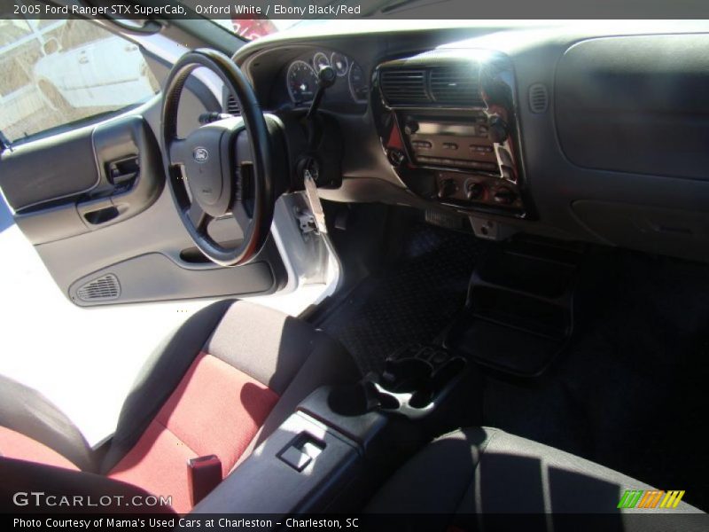 Oxford White / Ebony Black/Red 2005 Ford Ranger STX SuperCab