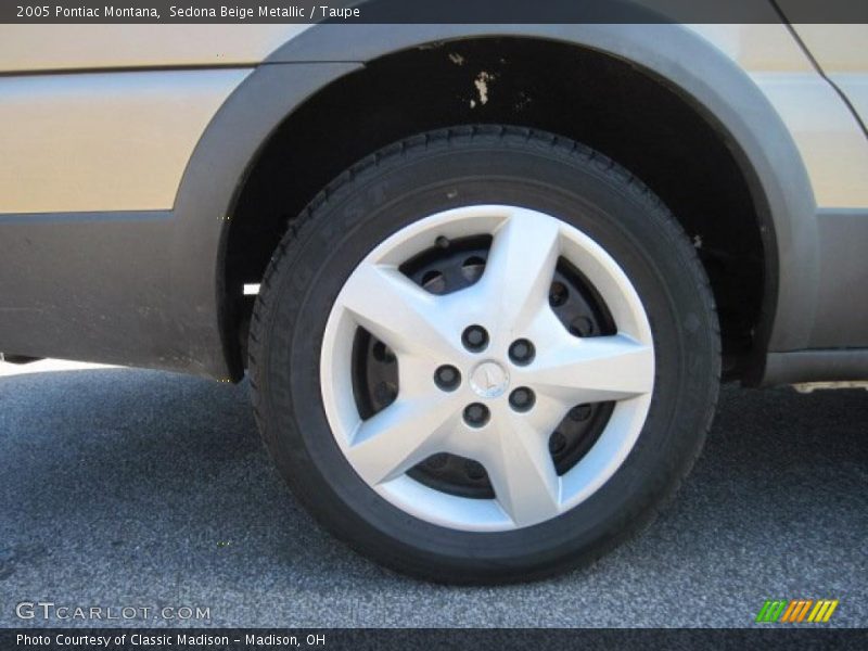 Sedona Beige Metallic / Taupe 2005 Pontiac Montana