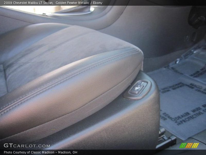 Golden Pewter Metallic / Ebony 2009 Chevrolet Malibu LT Sedan