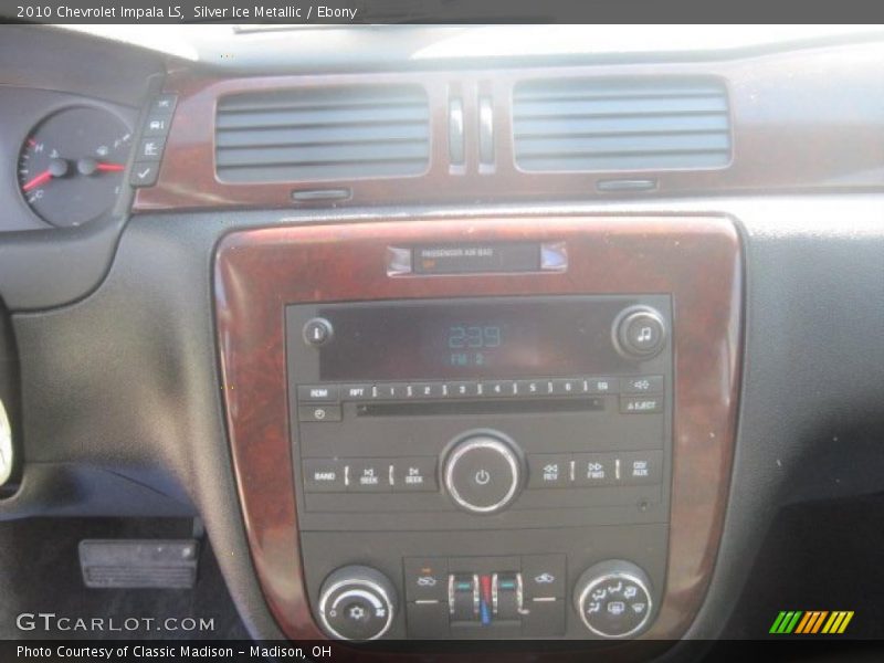 Silver Ice Metallic / Ebony 2010 Chevrolet Impala LS