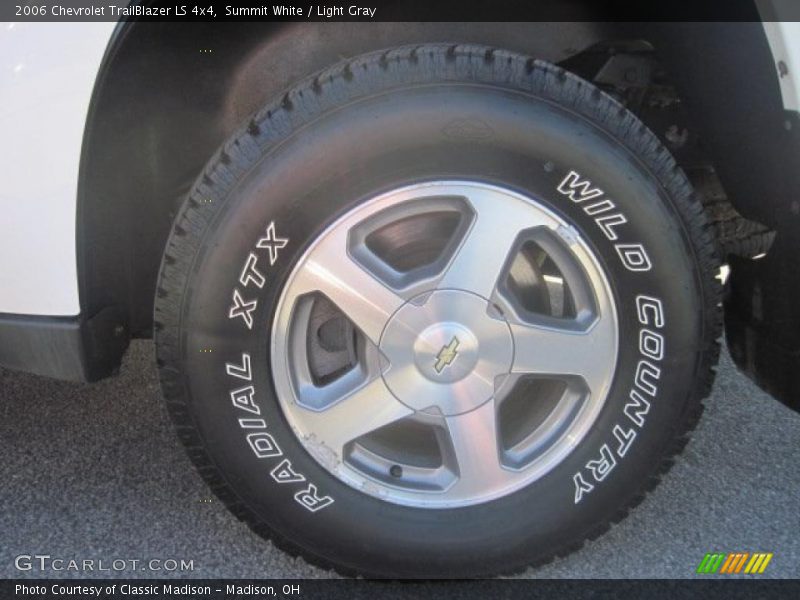 Summit White / Light Gray 2006 Chevrolet TrailBlazer LS 4x4