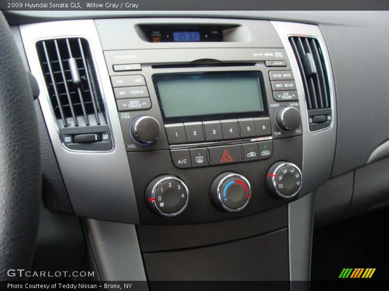 Willow Gray / Gray 2009 Hyundai Sonata GLS