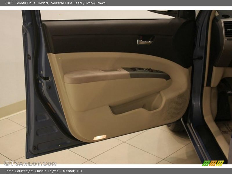 Seaside Blue Pearl / Ivory/Brown 2005 Toyota Prius Hybrid