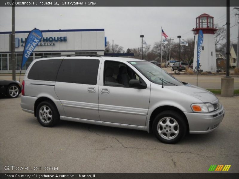 Galaxy Silver / Gray 2002 Oldsmobile Silhouette GL