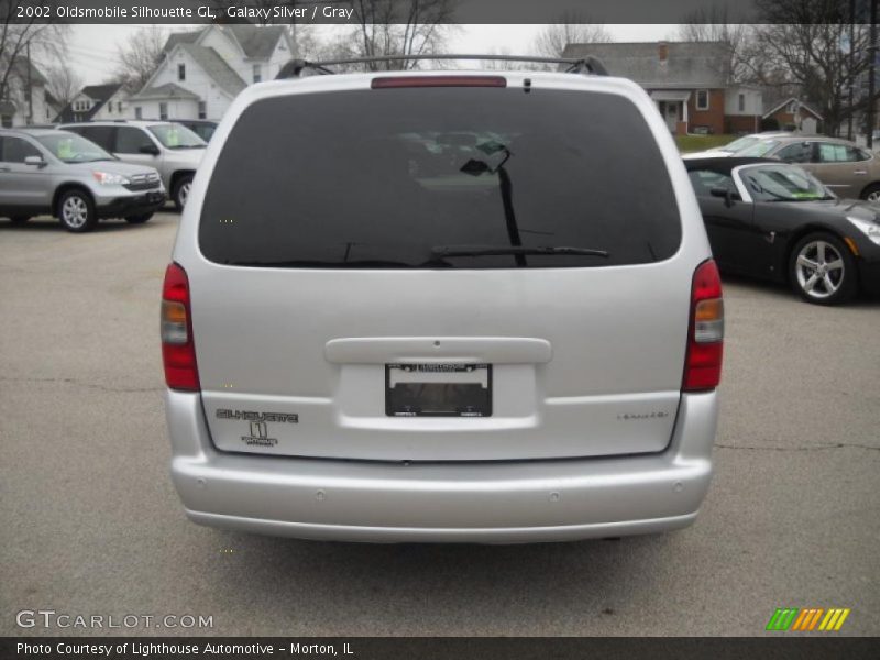 Galaxy Silver / Gray 2002 Oldsmobile Silhouette GL