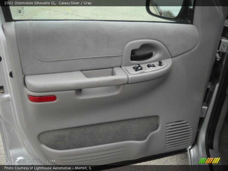 Galaxy Silver / Gray 2002 Oldsmobile Silhouette GL