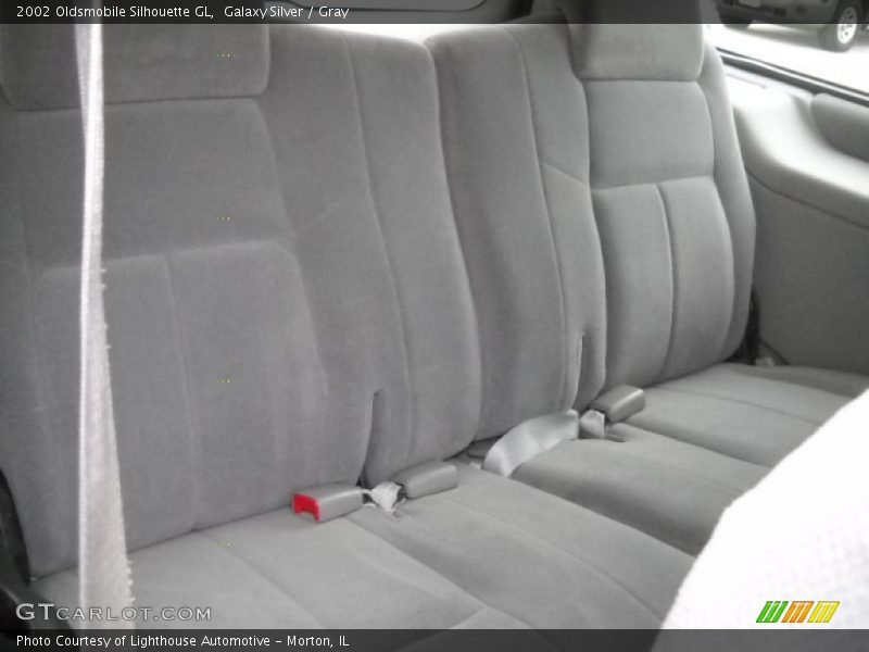 Galaxy Silver / Gray 2002 Oldsmobile Silhouette GL