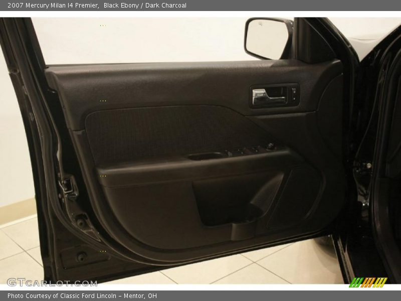 Black Ebony / Dark Charcoal 2007 Mercury Milan I4 Premier