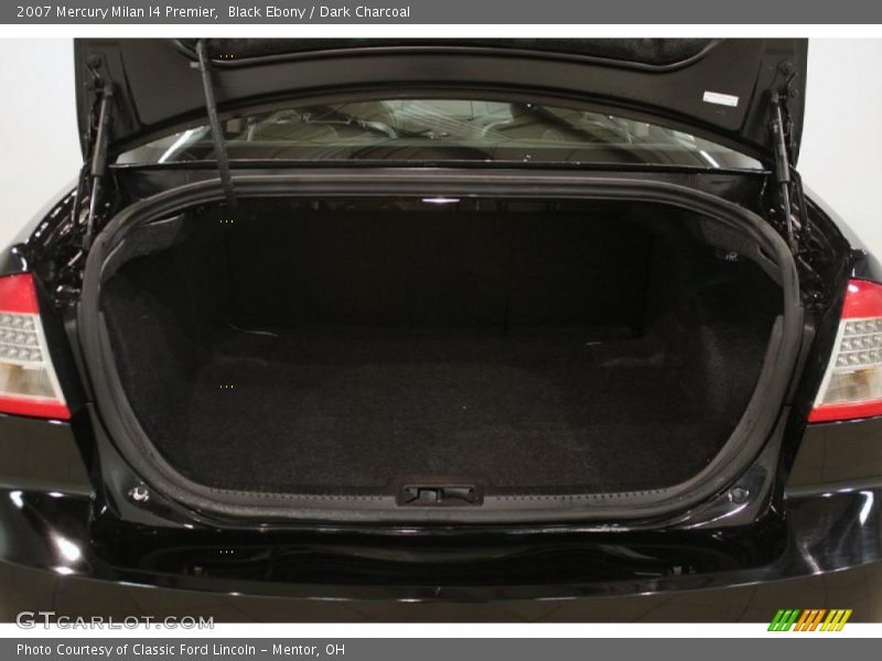 Black Ebony / Dark Charcoal 2007 Mercury Milan I4 Premier