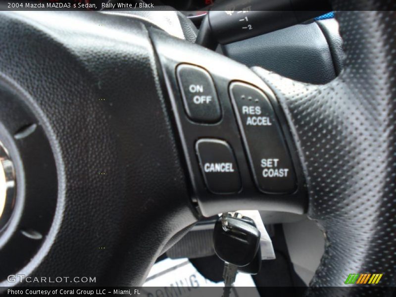 Rally White / Black 2004 Mazda MAZDA3 s Sedan