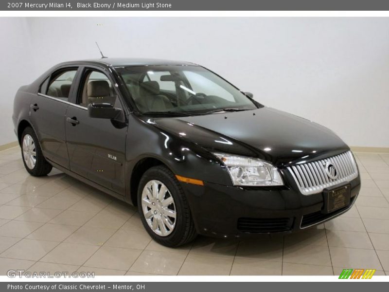 Black Ebony / Medium Light Stone 2007 Mercury Milan I4