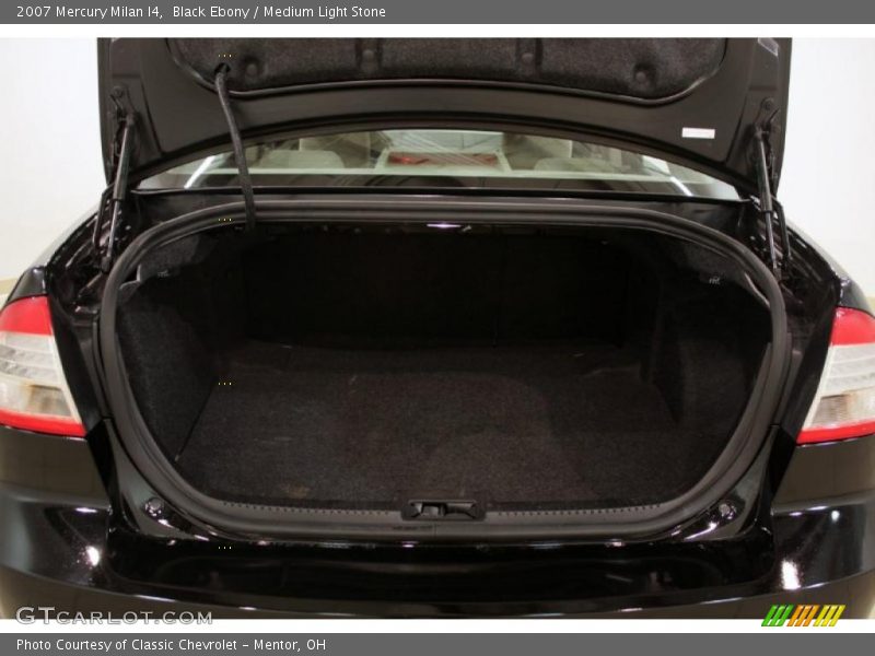 Black Ebony / Medium Light Stone 2007 Mercury Milan I4