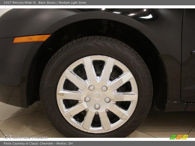 Black Ebony / Medium Light Stone 2007 Mercury Milan I4