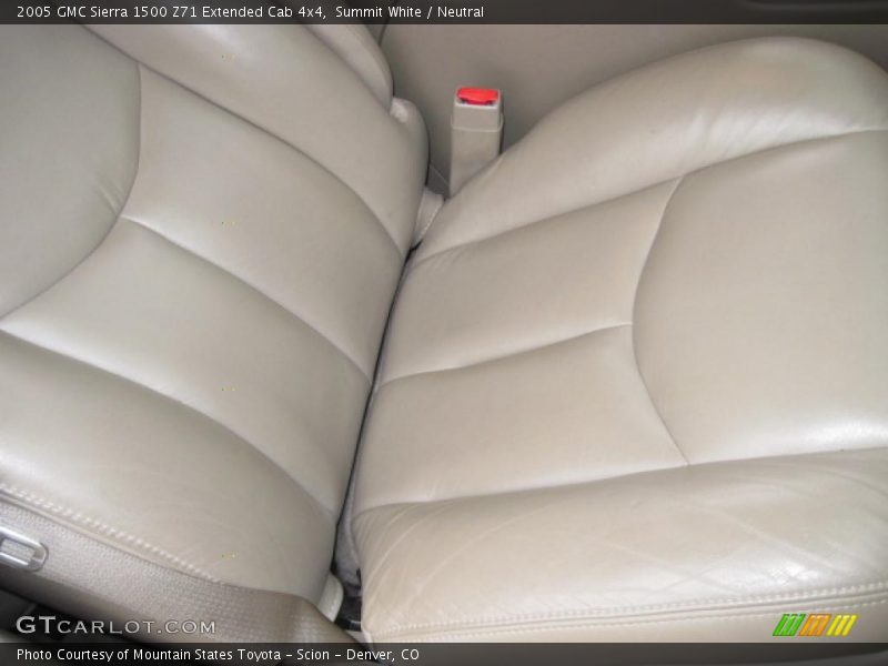 Summit White / Neutral 2005 GMC Sierra 1500 Z71 Extended Cab 4x4
