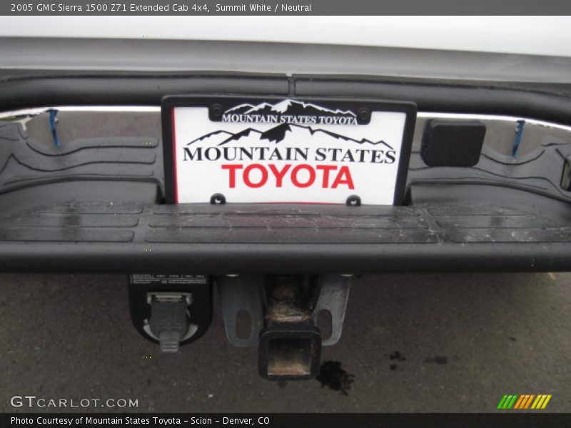 Summit White / Neutral 2005 GMC Sierra 1500 Z71 Extended Cab 4x4
