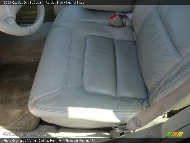 Parisian Blue / Neutral Shale 1999 Cadillac DeVille Sedan