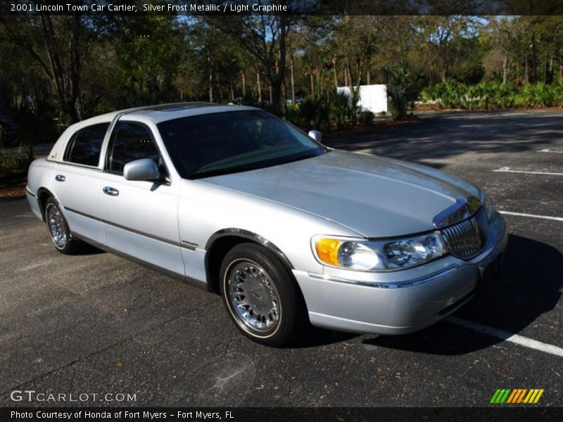 Silver Frost Metallic / Light Graphite 2001 Lincoln Town Car Cartier
