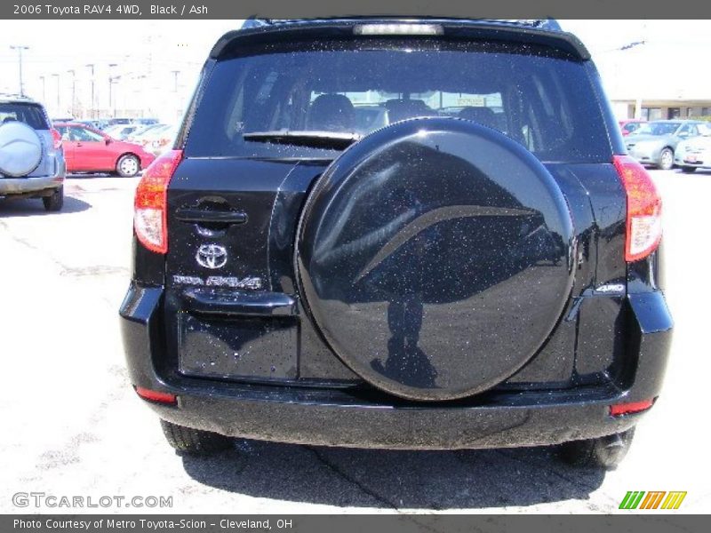 Black / Ash 2006 Toyota RAV4 4WD