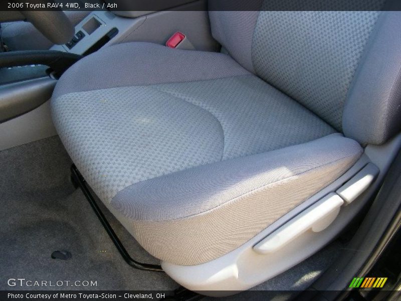 Black / Ash 2006 Toyota RAV4 4WD