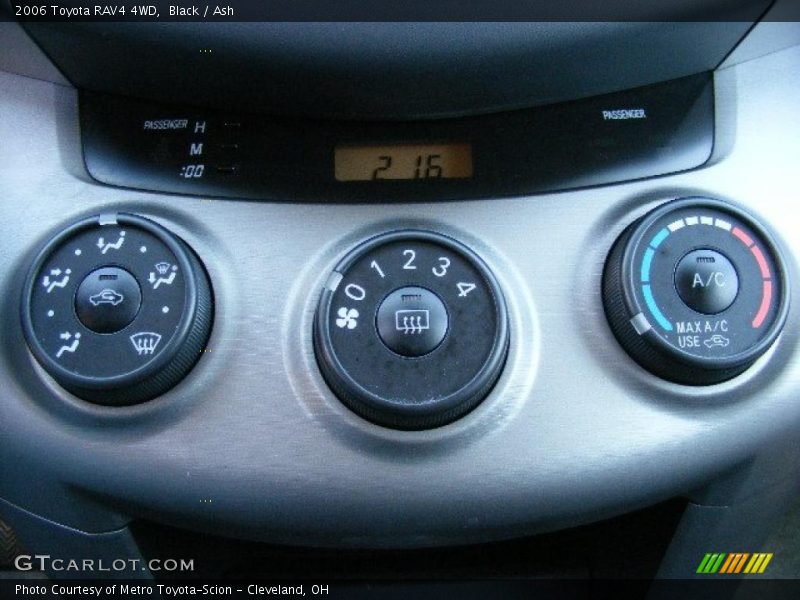 Black / Ash 2006 Toyota RAV4 4WD