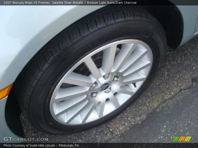 Satellite Silver Metallic / Medium Light Stone/Dark Charcoal 2007 Mercury Milan V6 Premier
